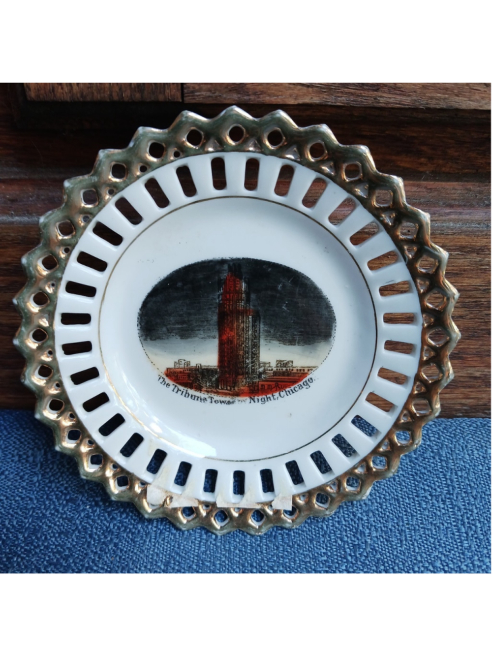 Vtg The Tribune Tower, Night Chicago Souvenir Plate 4" Gilt Cutout Rim Germany